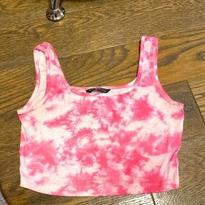 Cute pink and white tie dye tank top from shein.